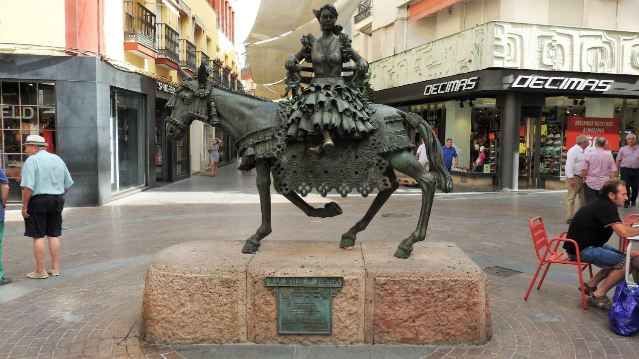 Viviendas Con Fines Turisticos ''La Jamuga'' Andujar Luaran gambar